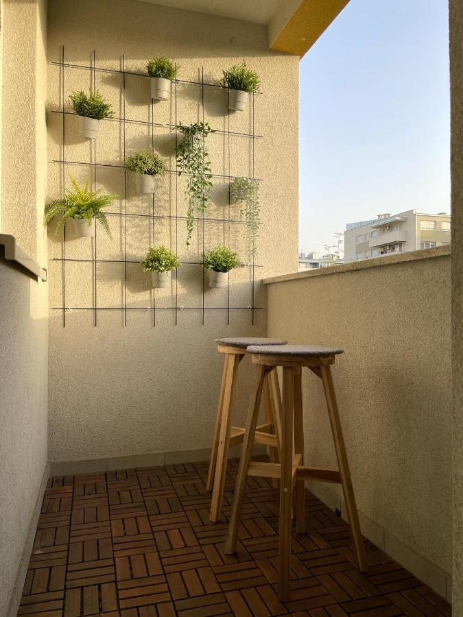 Apartman Welcome To Tresnjevka Zágráb Kültér fotó